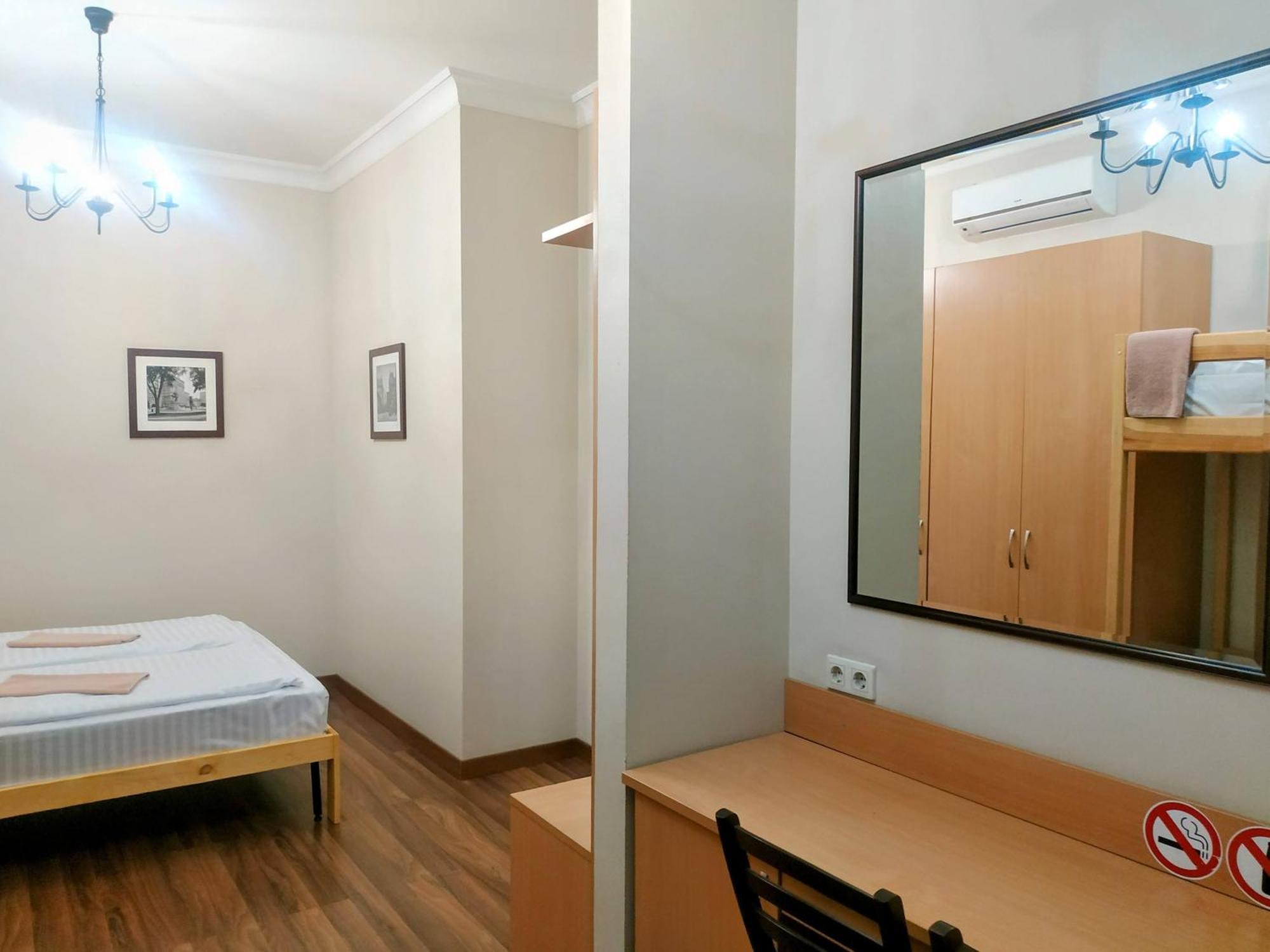 Hotel Belokorichi Kiev Esterno foto