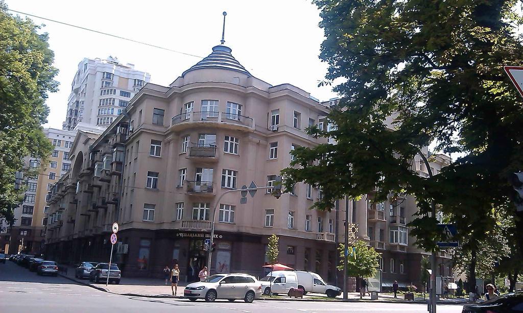 Hotel Belokorichi Kiev Esterno foto