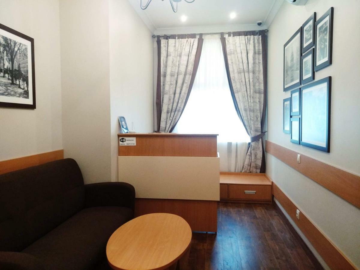 Hotel Belokorichi Kiev Esterno foto