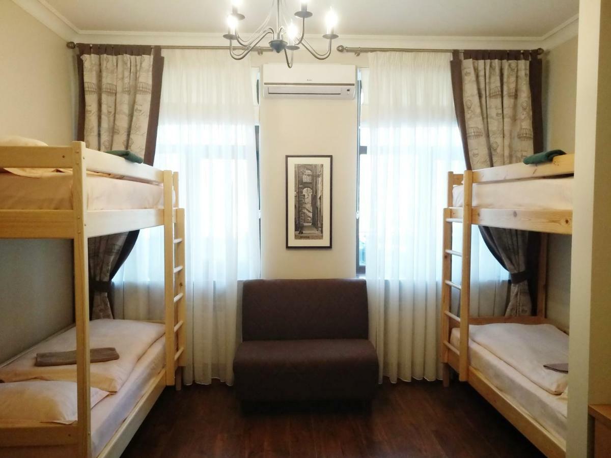 Hotel Belokorichi Kiev Esterno foto