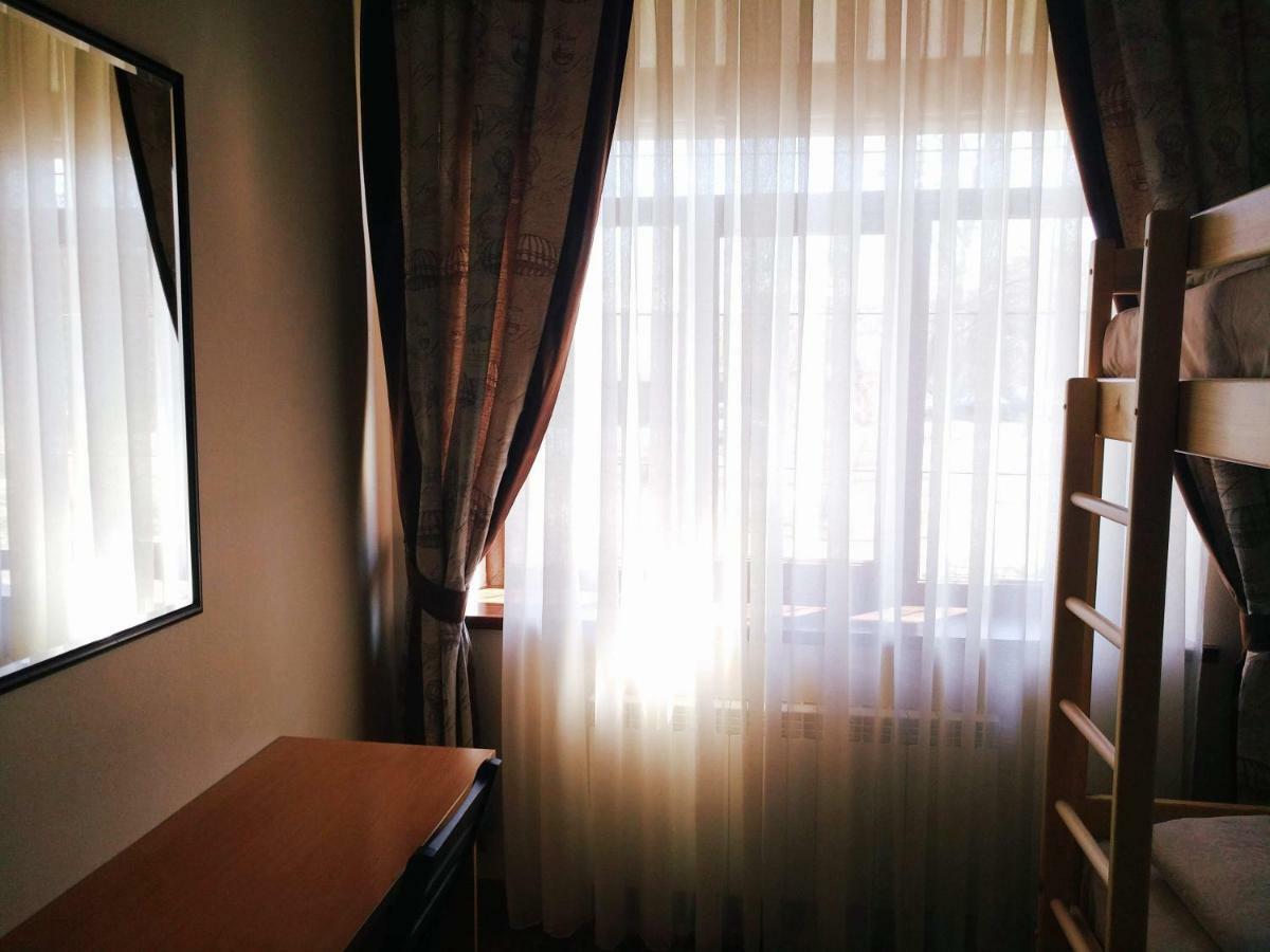 Hotel Belokorichi Kiev Esterno foto