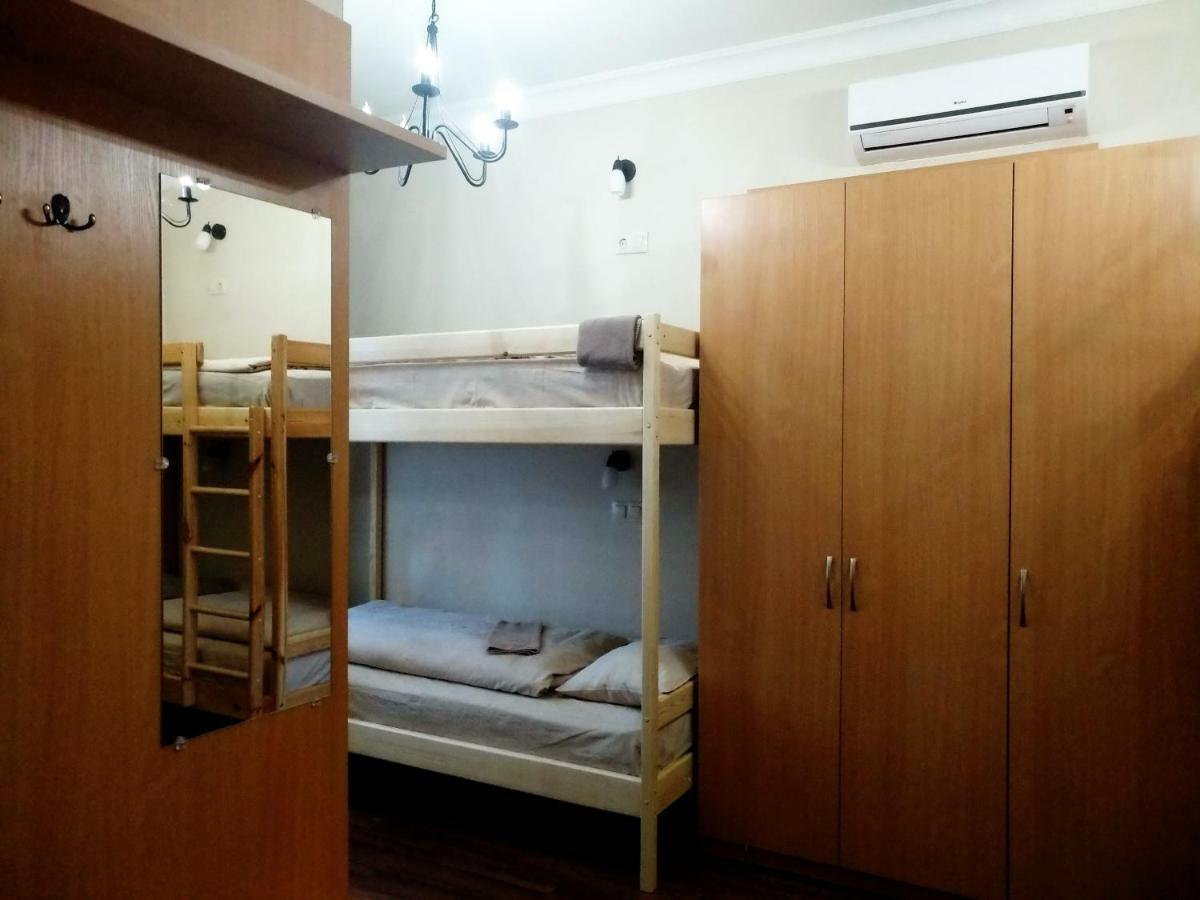 Hotel Belokorichi Kiev Esterno foto
